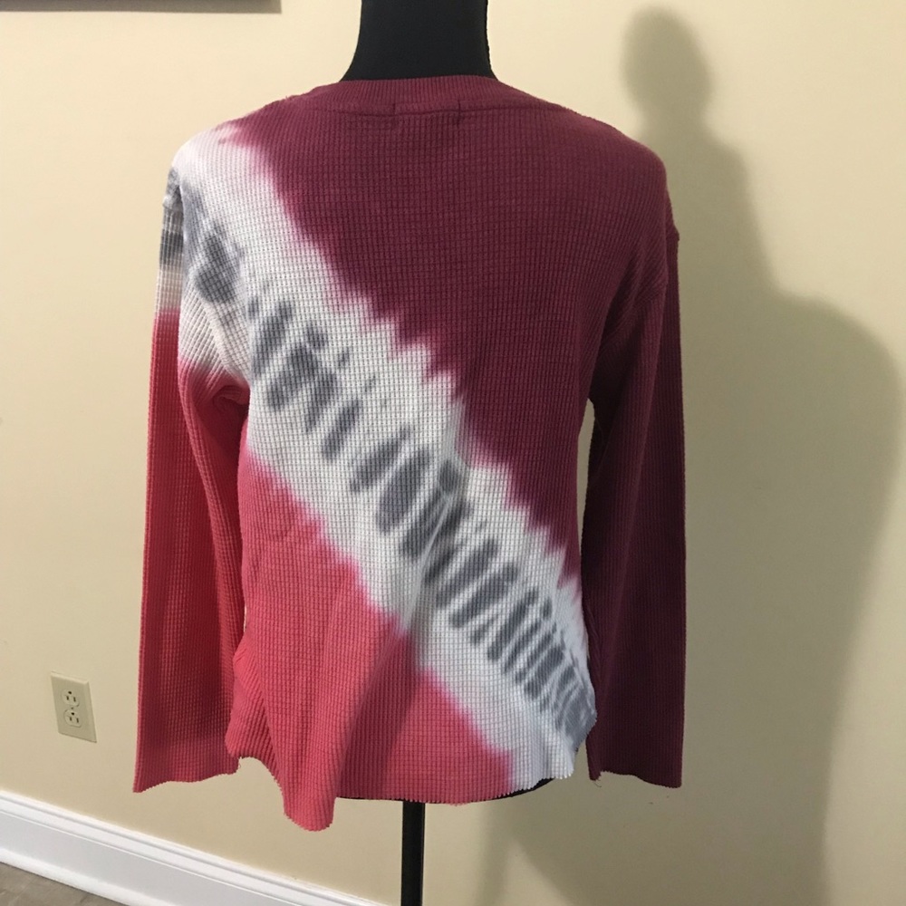 Anthropologie boho Ty dye thermal pullover in raspberry Blue white sz s - Picture 3 of 4